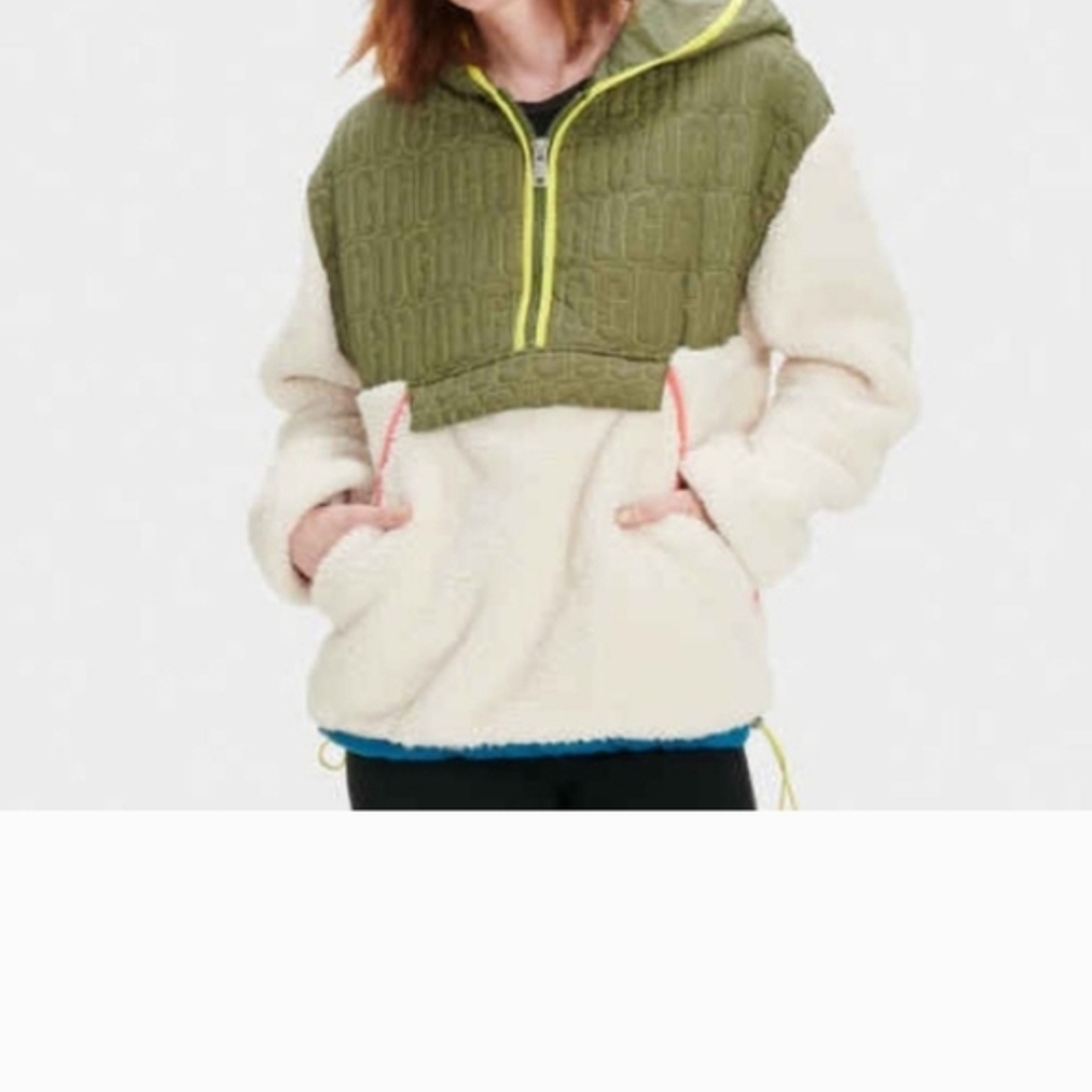 UGG Olive Green and Cream Fleece Pullover Jacket - Brand